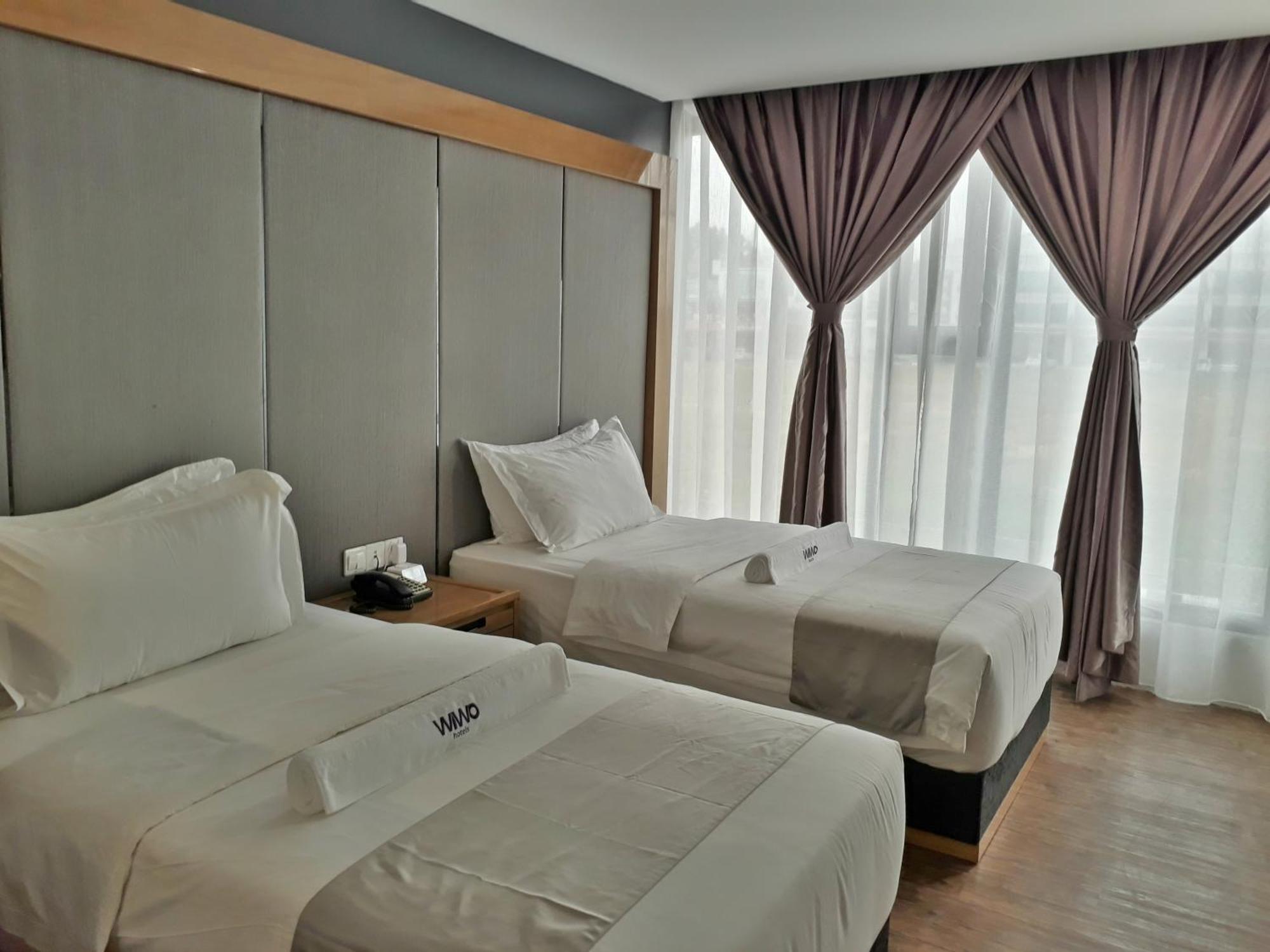 Wiwo Hotel Bintulu Exterior photo