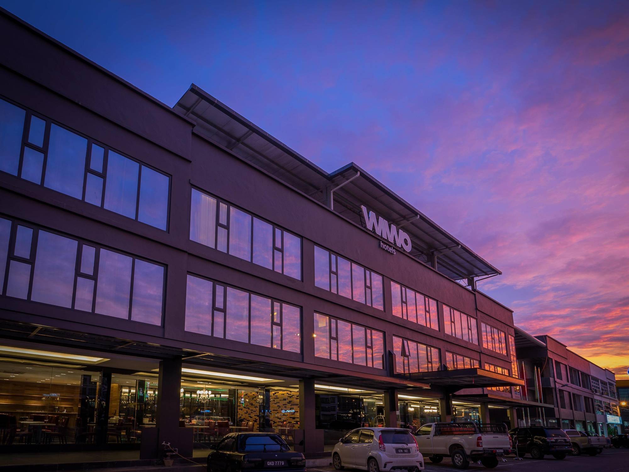 Wiwo Hotel Bintulu Exterior photo